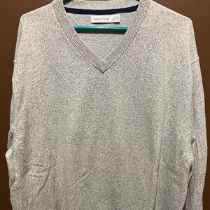Nautica Men's Light Gray V-Neck Sweater size XXL.